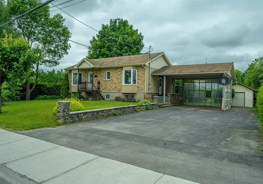 Bungalow à vendre - 979 Rue des Lacs, Saint-Jérôme, J5L1S8