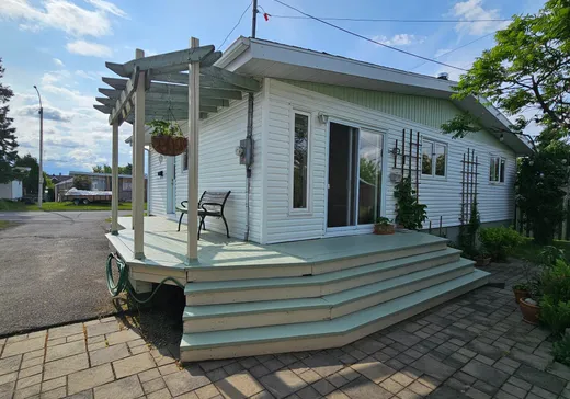 House for sale - 121 Rue Gravel, Chicoutimi, G7G 2Z7