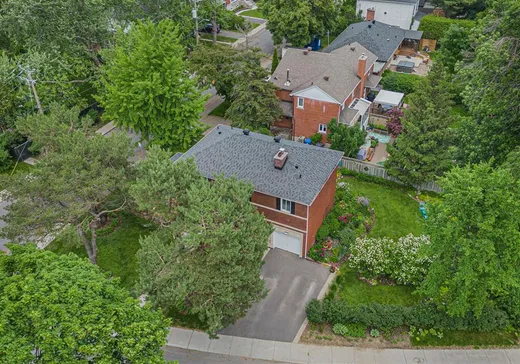 Maison à vendre - 450 Ch. Osborne, Saint-Lambert, J4R 1C3