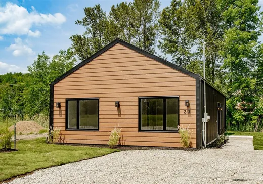 Bungalow for sale - 33 Rue des Tailleurs-de-Pierre, Stanstead, J0B3E4