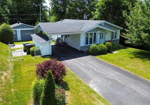 Maison à vendre - 749 Rue Quirion, Sherbrooke, J1E 2P5
