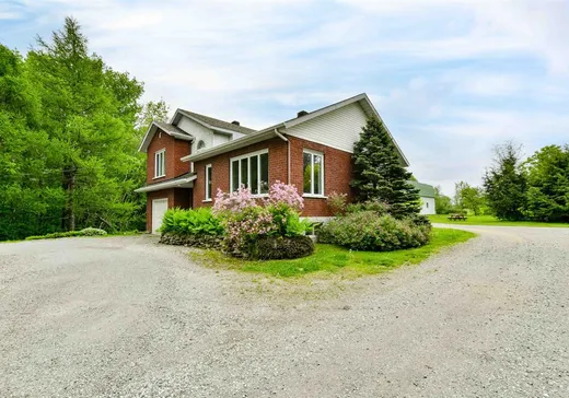 Maison à vendre - 515 Route de l'École, Sainte-Christine, J0H 1H0