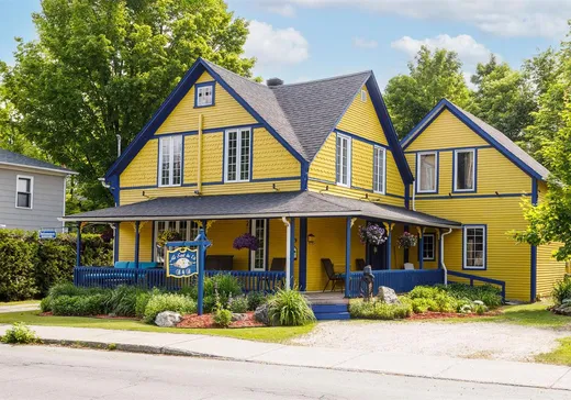 Maison à étages à vendre - 224Z Rue Merry N., Magog, J1X2E8