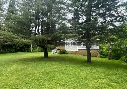House for sale - 85-87 Rg Ste-Julie O., St-Andre-Avellin, J0V 1W0