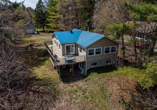 Maison à vendre - 271 Rue Provost, Sainte-Sophie, J5J 1H8