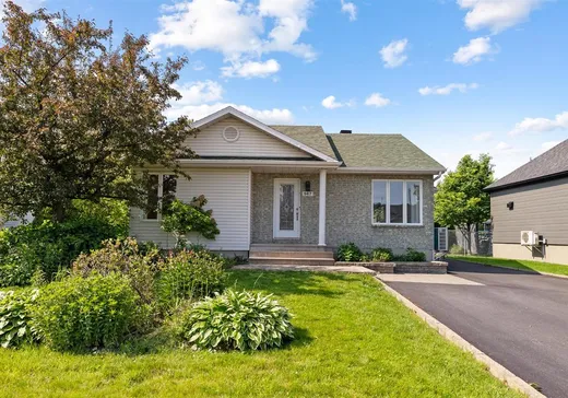 Maison à vendre - 947 Rue du Granit, Lévis, G6Z 3C7