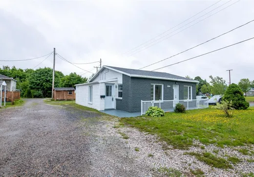 Maison à vendre - 1081 Av. de la Montagne E., Val-Belair, G3K 1T4