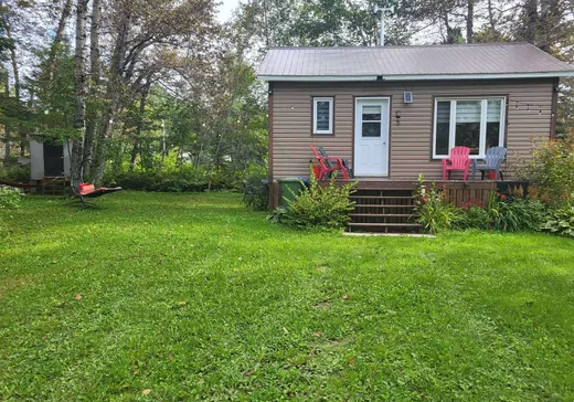 Maison à étages à vendre - 5 Imp. Fournier, Matane, G0J3H0