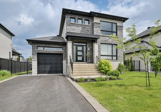 Maison à étages à vendre - 1323 Rue Régis-Phaneuf, Beloeil, J3G0R1