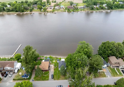 Two or more stories for sale - 5 Rue Île-Mathieu, Laval (Saint-François), H7A4C6