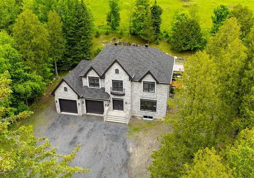 Two or more stories for sale - 3780 Rue de la Baie-des-Sables, Lac-Mégantic, G6B1R6