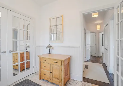 Maison à vendre - 17 Av. des Érables, Saint-Sauveur, J0R 1R4