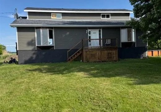 1 1/2 Storey for sale - 1657 3e Rang, Howick, J0S1G0