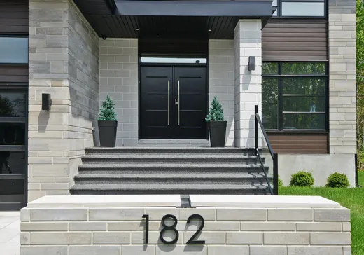 Maison à vendre - 182 6e Avenue, Saint-Zotique, J0P 1Z0