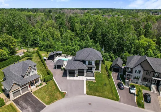 Maison à vendre - 182 6e Avenue, Saint-Zotique, J0P 1Z0
