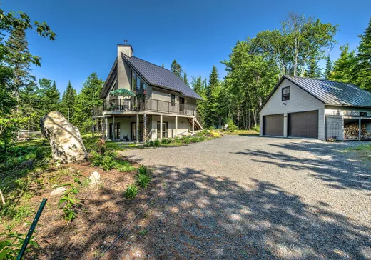 Two or more stories for sale - 4740 Ch. de la Doncaster, Sainte-Adèle, J8B1R8