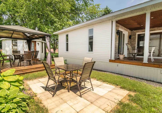 Maison à vendre - 1680 Rue Principale, Senneterre, J0J 0M6