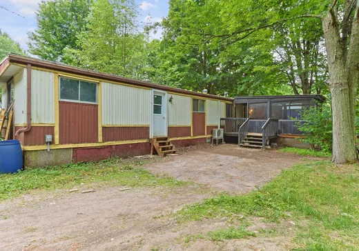 Maison à étages à vendre - 180 Rue Barlyne 25, Rigaud, J0P1P0