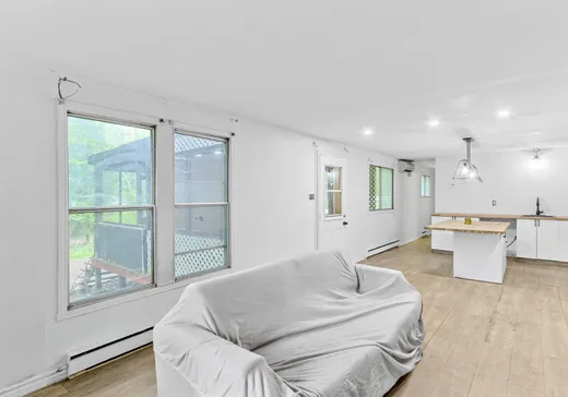 Maison à vendre - 180 Rue Barlyne 25, Rigaud, J0P 1P0