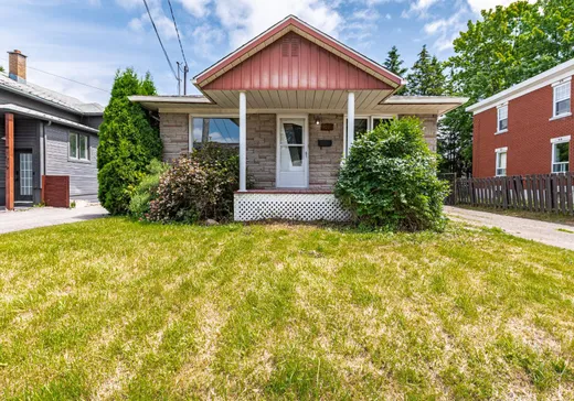 Maison à étages à vendre - 1011 Rue Fournier, Saint-Jérôme, J7Z4X5