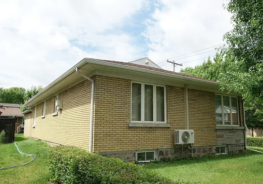 Maison à vendre - 83 Rue Guilbault, Drummondville, J2C 2R9