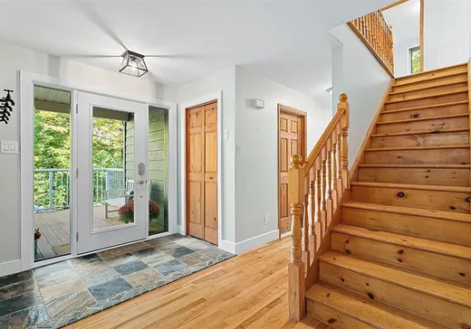 House for sale - 80 Ch. de la Solitude, Chelsea, J9B 1E8