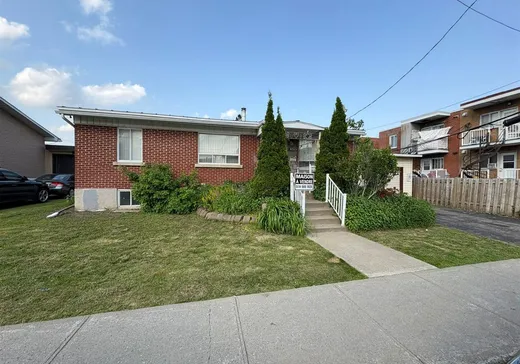 Bungalow for sale - 10515 Av. Garon, Montreal (North), H1H3T2