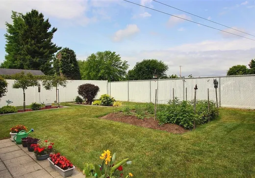 Maison à vendre - 1320 Rue Jogues, Drummondville, J2B 4Y1