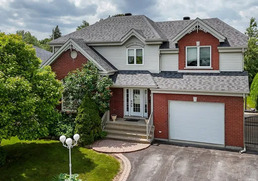 Maison à étages à vendre - 401 Rue Copping, Mont-Saint-Hilaire, J3H2H7