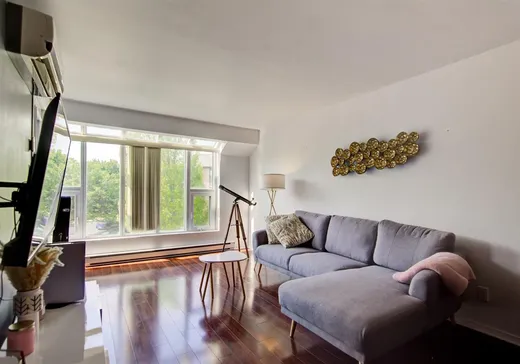Condo for sale - 2975 Rue des Émeraudes, App. 203, St-Hubert, J4T 3T7