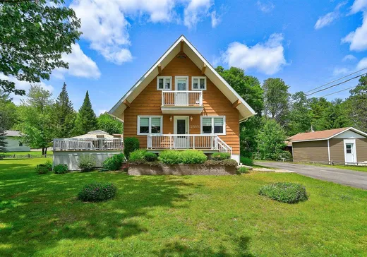 Un étage et demi à vendre - 2711 Rue Labossière, Ste-Julienne, J0K2T0