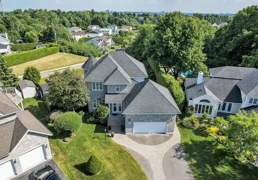 Maison à vendre - 19 Rue de l'Orée-des-Bois, Gatineau, J8R 1X2