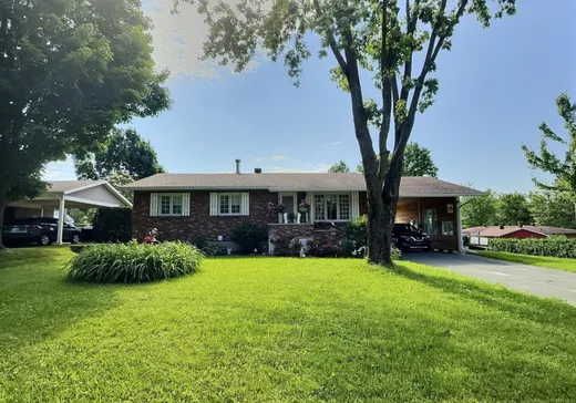 Maison à étages à vendre - 3 Rue Gravel, Victoriaville, G6P7A2