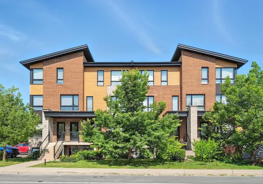 Condo for sale - 3921 Rue Bernard-Hubert, St-Hubert, J3Y0R5