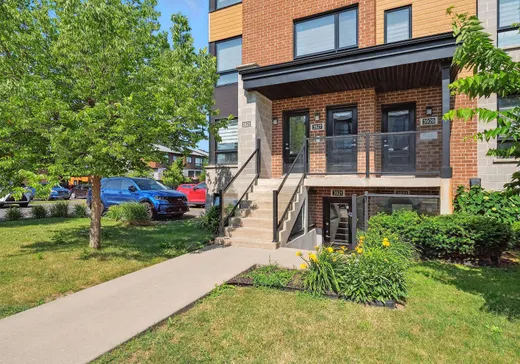 Condo for sale - 3921 Rue Bernard-Hubert, St-Hubert, J3Y 0R5