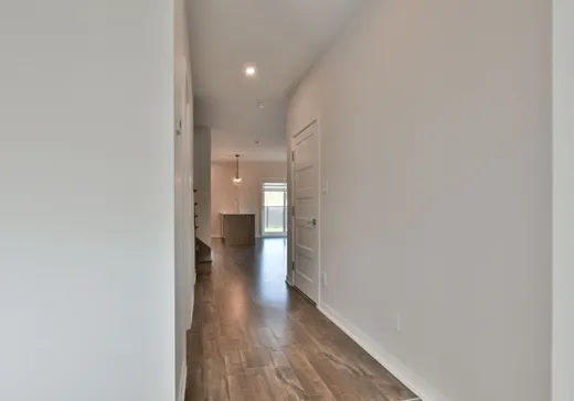 Maison à vendre - 1072 Rg St-François, Terrebonne, J6Y 0P5