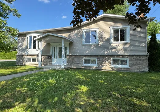 House for sale - 447 Rue Savage, Granby, J2H 1G7