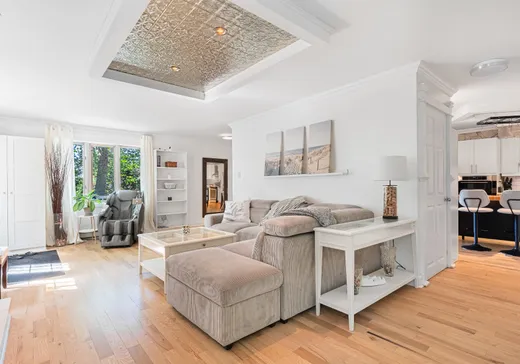 Maison à vendre - 72Z Ch. des Chênes, Ste-Anne-Des-Lacs, J0R 1B0