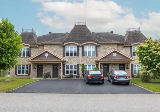 Two or more stories for sale - 1229 Rue Marini, Rock Forest, J1N0L1