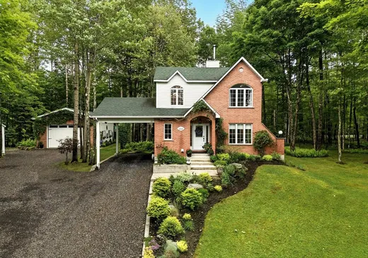 Maison à étages à vendre - 2160 Rue Yves, Magog, J1X2B9