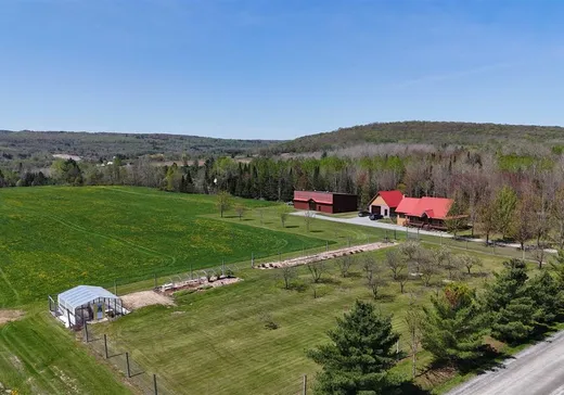 Fermette à vendre - 256Z 11e Rang, Windsor, J1S 0C7