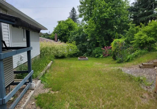 Maison à vendre - 7861 Rue Principale, Chertsey, J0K 3K0