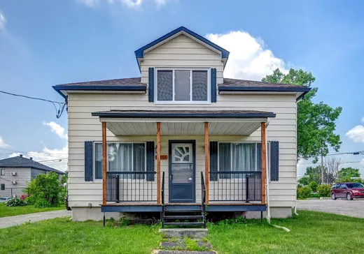 Two or more stories for sale - 13808 Rue Piché, Mirabel, J7J1M6