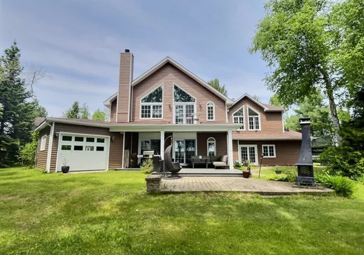 Maison à vendre - 83 Ch. de la Baie-de-la-Paix, Val-d'Or, J9P 4N7