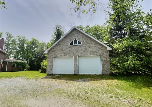 Maison à vendre - 83 Ch. de la Baie-de-la-Paix, Val-d'Or, J9P 4N7