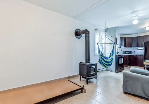 Maison à vendre - 348 1re Avenue, Saint-Jean-sur-Richelieu, J2X 2E4