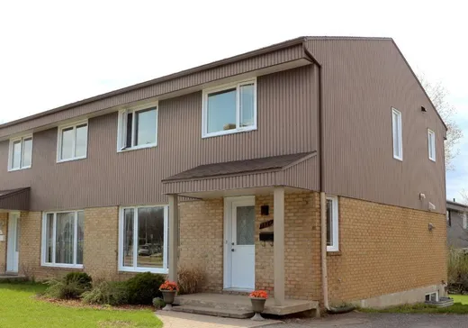Maison à étages à vendre - 3598 Ch. Ste-Foy, Ste-Foy, G1X4E1