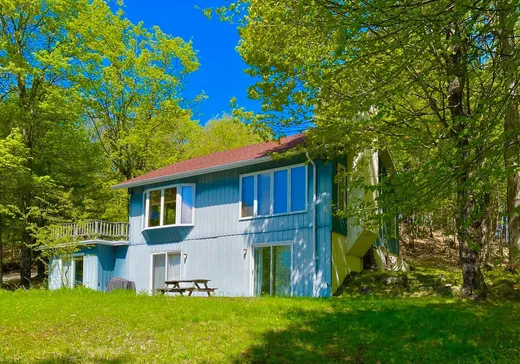 Two or more stories for sale - 2699 Ch. du Village, St-Adolphe d'Howard, J0T2B0
