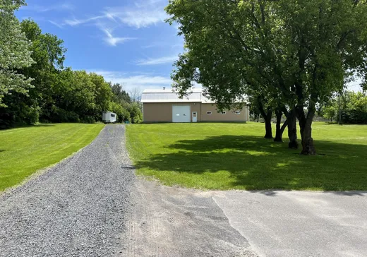 House for sale - 109Z Route 236, Saint-Stanislas-de-Kostka, J0S 1W0