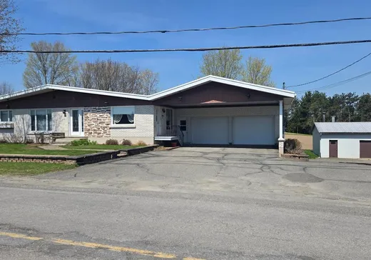 Maison à vendre - 70 Route Morissette, St-Anselme, G0R 2N0